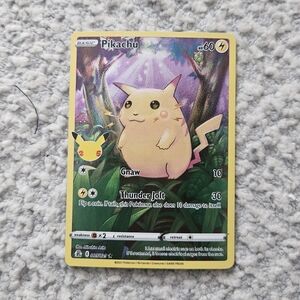 POKEMON TCG Card Pikachu Celebrations 25th Anniversary Holo 005/025
